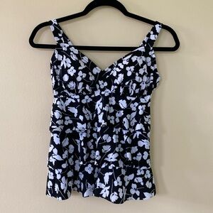 EUC Women’s Ruffle Tiered Floral Tankini Top